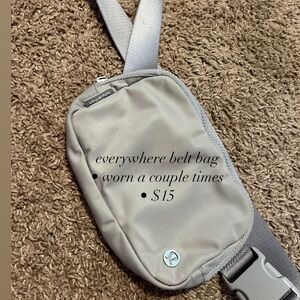 Lululemon everywhere belt bag